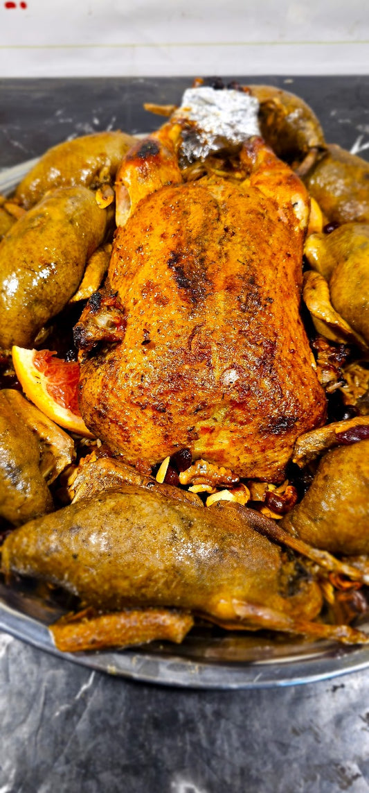 صينية بط محمر وحمام