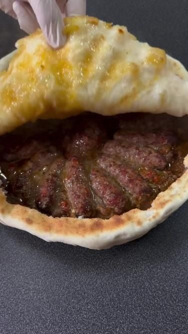 طاجن كفتة بالعجين مع ارز ابيض